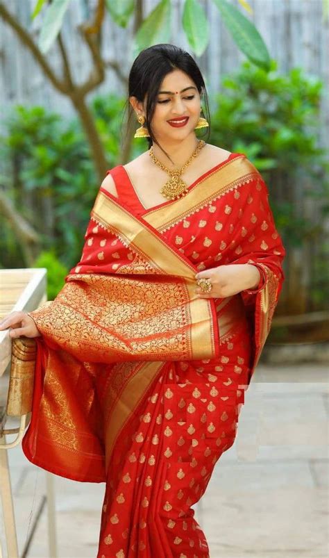 Red Colore Bollywood Style Designer Banarasi Silk Saree Party Etsy