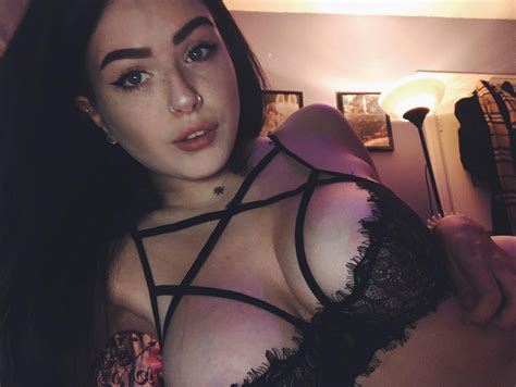 Lydiagh0st Nude Sexy Youtubers