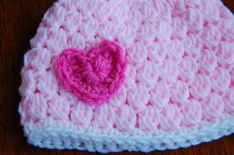 girls crochet hat pattern  heart