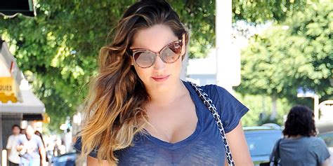 kelly brook nude photos model slams hackers behind naked pics leaking online saying it s a