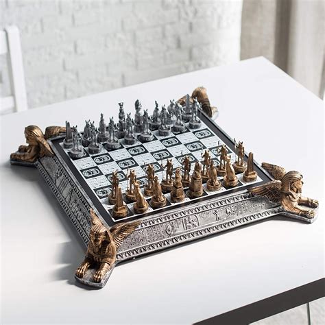 chess sets  ultimate guide  buying  chess set chessentials