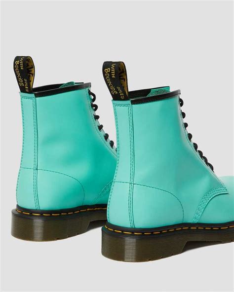 smooth leather ankle boots dr martens