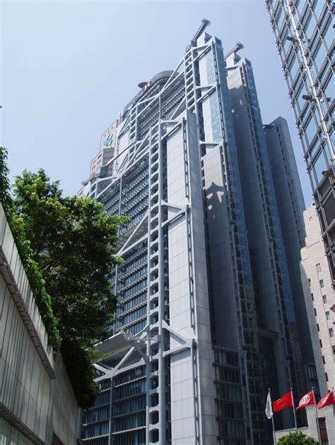 hong kong shanghai bank hsbc building  architect