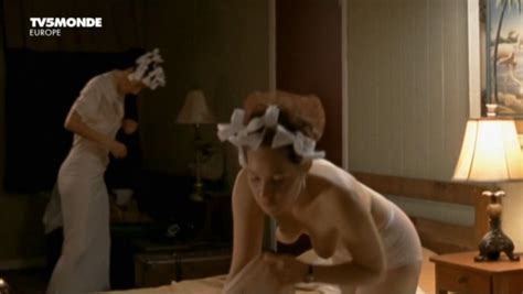 nude video celebs adelaide leroux nude cigarettes et bas nylon 2010