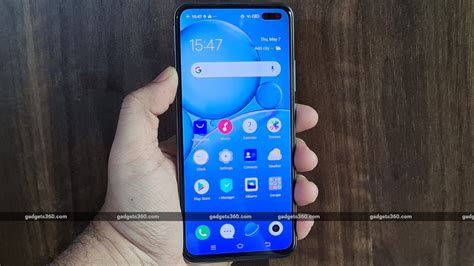 vivo   dual selfie cameras mah battery launched  india