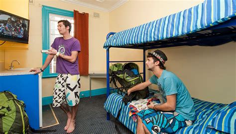 cheap hostels sydney jolly swagman backpackers sydney