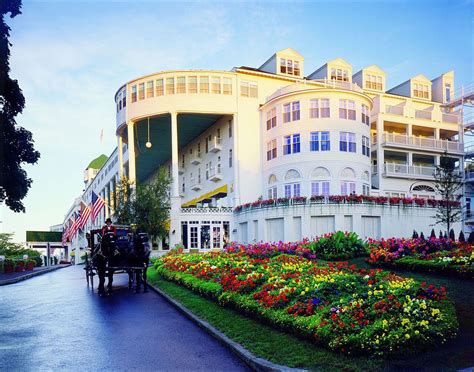 grand hotel deal michigan residents stay  mackinac island hotel