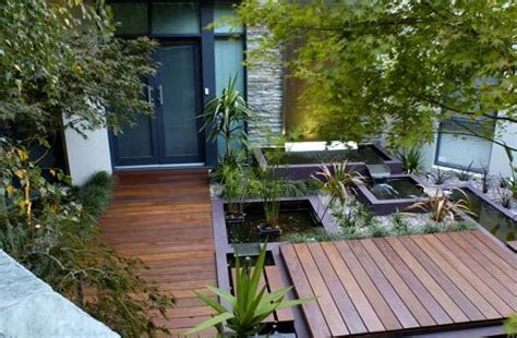 eco friendly water features   designs utilise recycled rainwater modern outdoors