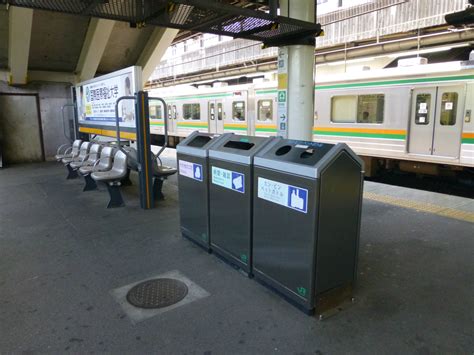 Why Are There Almost No Public Garbage Cans In Japan