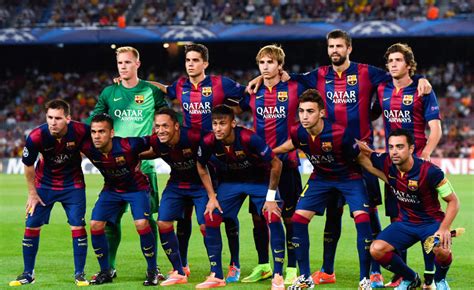 barcelona menangkan penghargaan klub terbaik  ball  bola   olah jiwa raga badan