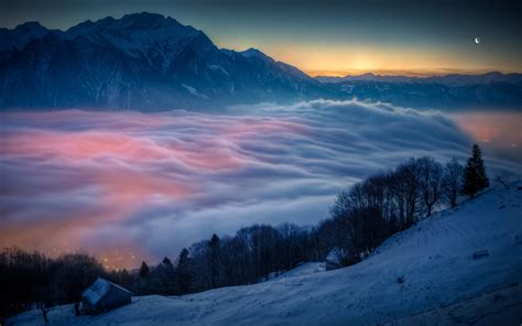 dağlarda kalın sis telefonunuz için güzel doğanın geniş resmini indirin kış