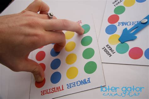 gator crafts finger twister