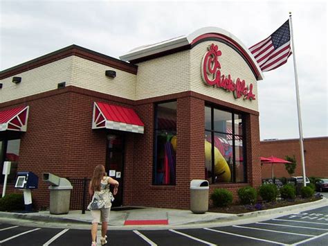 gay chick fil a employees reveal what it has been like to