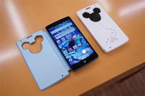 lg lanza smartphone basado en disney en japon pasionmovil