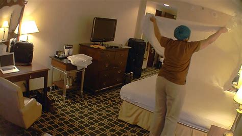 rossen reports how well do hotel maids really clean