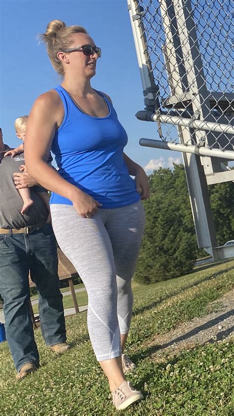 Sexy Sport Moms Spandex Leggings And Yoga Pants Forum