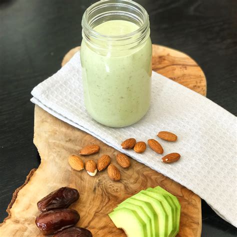 Moroccan Avocado Almond And Date Smoothie My Big Fat Halal Blog
