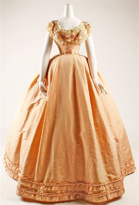 french silk gown  historical dresses fashion  century fashion