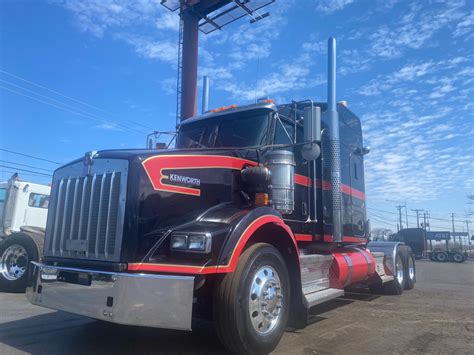 kenworth   sale special pricing chicago motor cars