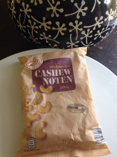 cashewnoten aldi uitstrooien op bakplaat  min op  graden mix met  tl vanillepoeder
