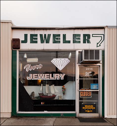 voors jewelry  small family owned jewelry store  waynedale photograph  christopher crawford