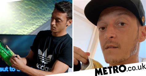 Arsenal Star Mesut Ozil Reveals New Boots After Adidas Breakup