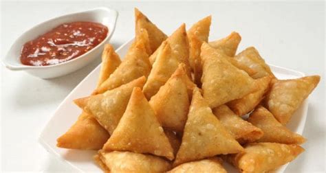 moong daal samosa recipe  hindi moong daal