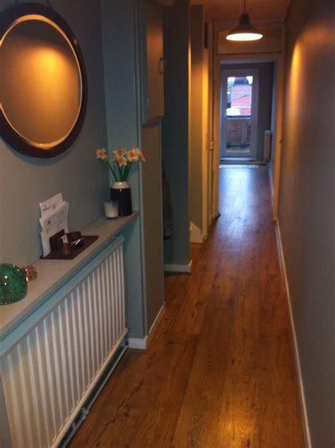How To Decorate Narrow Entrance Hallway