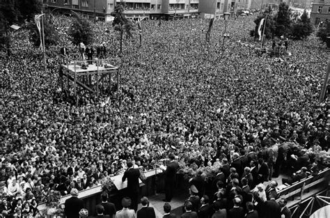 love struck photographs of jfk s visit to berlin 50 years