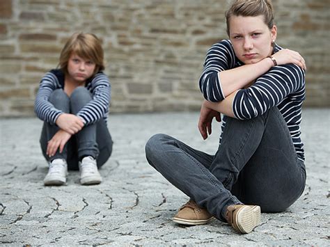 ¿por qué los adolescentes padecen depresión