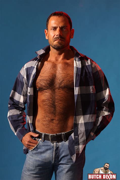 hairy muscle bear jason torres huge gay bodybuilders