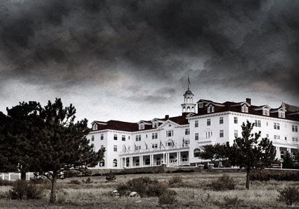 worlds top  haunted hotels huffpost