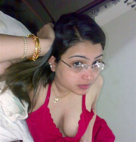 Bollywoodstarinfo Desi Super Hot Aunty In Red Nighty