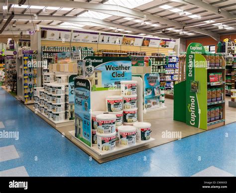 diy store high resolution stock photography  images alamy