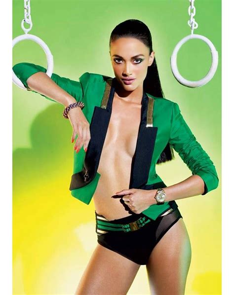 indian model angela johnson hot bikini photos tolly cinemaa gallery
