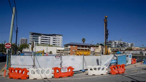 gold coast jobs suburbs    building  construction