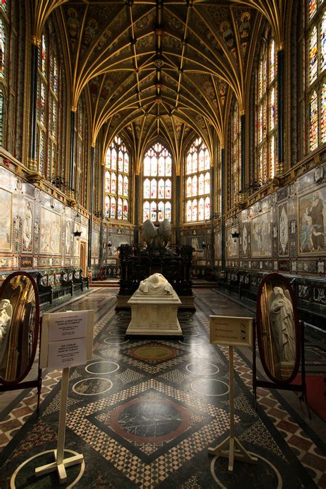 albert memorial chapel windsor castle to the east of st