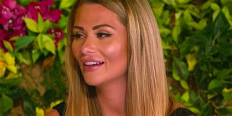 Love Island Fans Think Shaughna And Luke M Are Forcing A Romance