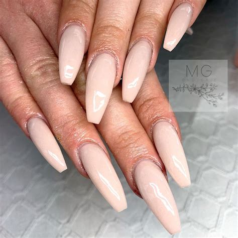pin  melissa gougeon  onglerie mg nails beauty