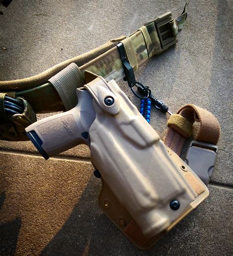 safariland  duty holster review fifty shades  fde