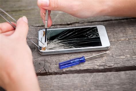 cracked screen repair mobile phone repair pc  phone shop mobile phone repair shop