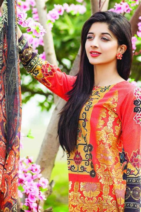 pakistani actress mawra hocane a bubbly girl in bollywood
