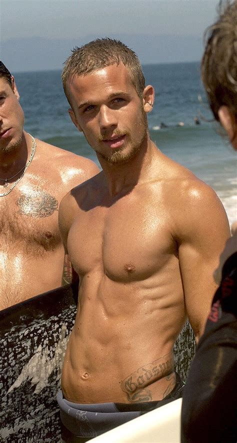 cam gigandet fit males shirtless and naked