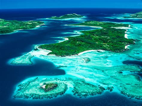 see fiji s yasawa islands like an explorer turtle airways