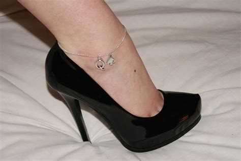 sexy premium queen of spades anklet ankle chain jewellery