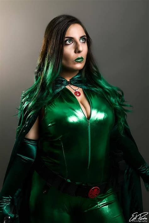 Pin On Supervillainess Cosplays That Caught My Eye