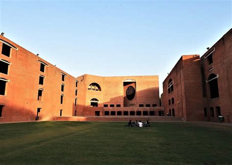 Louis Kahn’s Iim Ahmedabad Snk Completes Restoration