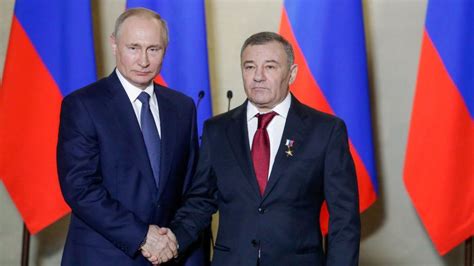 Russian Billionaire Arkady Rotenberg Says Putin Palace Is His Bbc News
