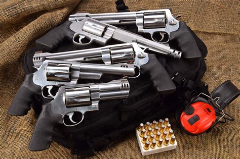 smith wesson revolver  calibro  sw magnum allshooters