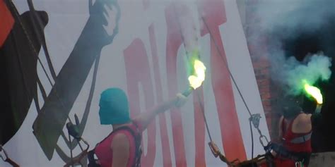 pussy riot members thank supporters burn vladimir putin